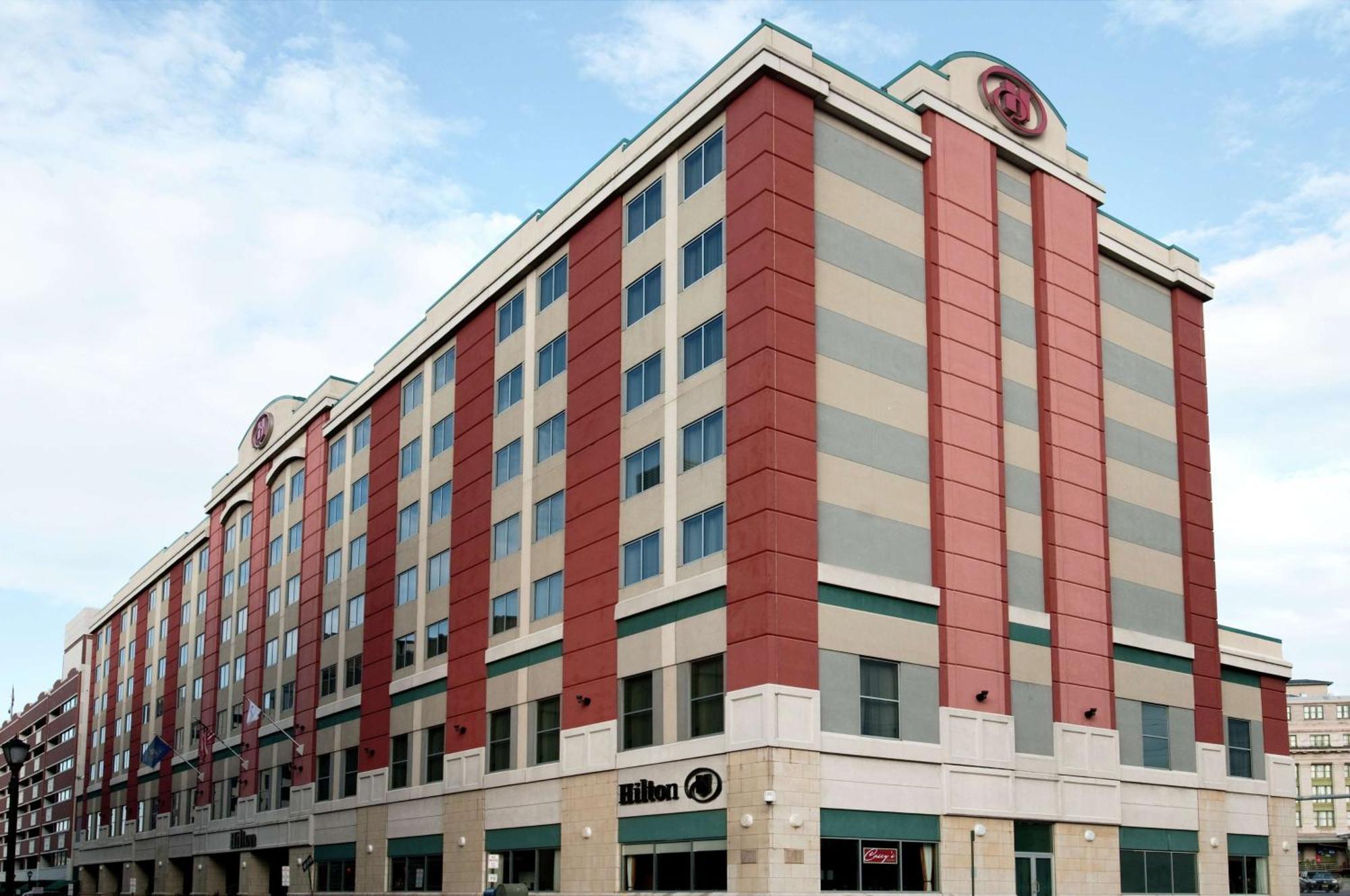 Hotel Hilton Scranton & Conference Center Exterior foto