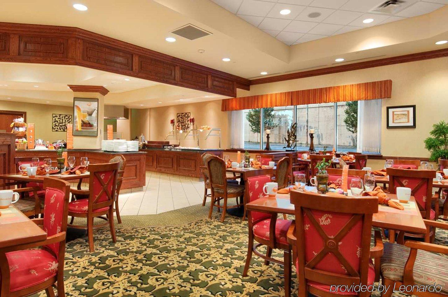 Hotel Hilton Scranton & Conference Center Restaurant foto